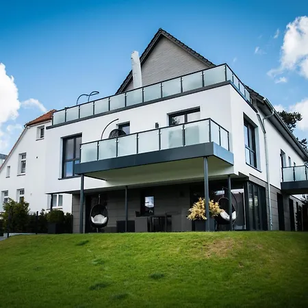 Ocean House Herz *